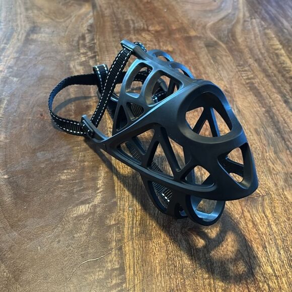 BASKERVILLE MUZZLE size 7 black - Picture 4 of 6